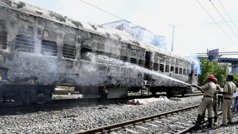 Fire absorbs the coach of the empty railway in Tirupati, no victims