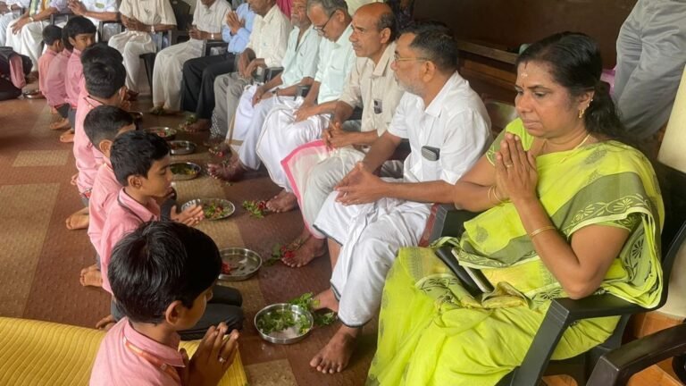 Outrage of worshiping the legs in schools in the Caragod in Kannur