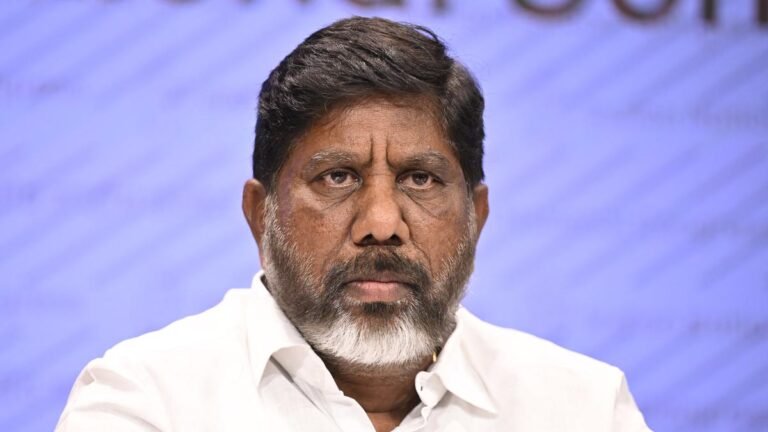 One -time settlement of waiting accounts for electricity on cards: CM representative