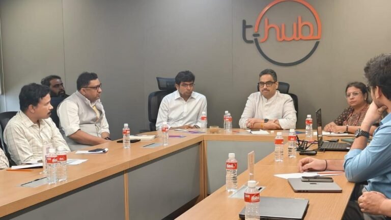 The Secretary I & B urge AI startups to form a solution for bridging linguistic divisions