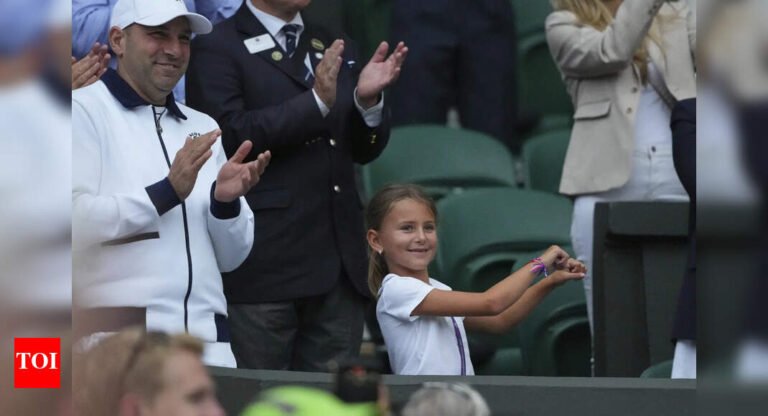 Wimbledon: Daughter Novak Djokovich steals a reflector with a delightful dance after victory | Watch | Tennis messages – Tech Word News