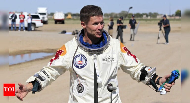 Remembering “Feeless Felix”: Watch the historical jump of Felix Baumgartner from 2012 from the edge of the universe | More Sports Messages – Tech Word News