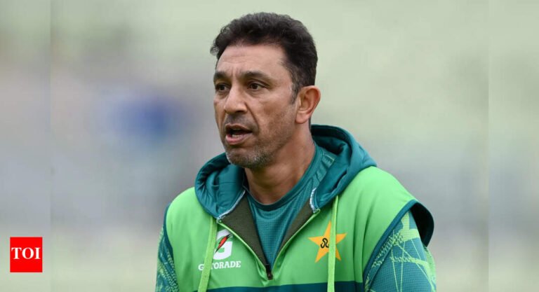 Money Mess! The Pakistanic cricket board was forced to maintain an excess coach of the red ball Azhar Mahmood – details inside | Cricket messages – Tech Word News
