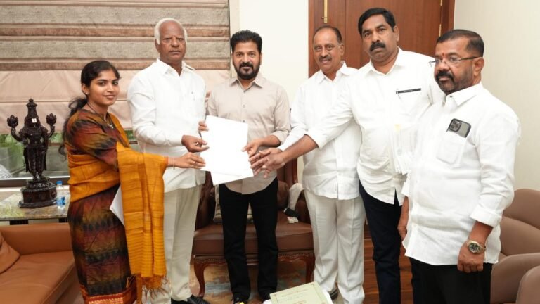 Warangal Mlas Meet cm, Search Sports Stadium