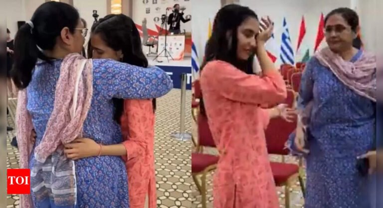 Watch: 19 -year -old Divya Deshmukh is falling apart in tears, hugging her mother after the historical victory at the World Championship | Cricket messages – Tech Word News