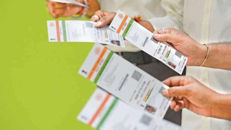 Aadhaar, voter ID valid for Sir in Bihar: SC says Pall panel; He says no interim stay on the proposal of the publication of electoral roles Tech Word News