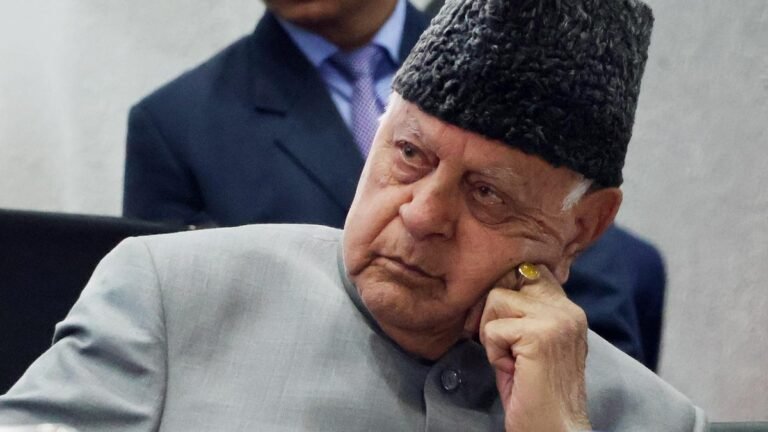Farooq Abdullah pushes to restore statehood to j & k