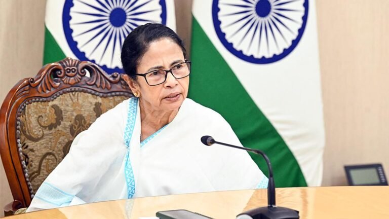 Mamata writes on Amit Shah about the “provocative” content of social media, growing cyber crime