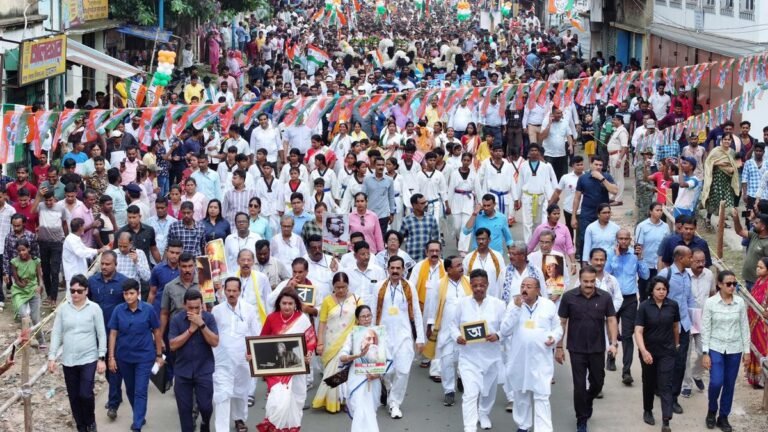 Mamata asks to bother migrants in other states to return to the western Bengal
