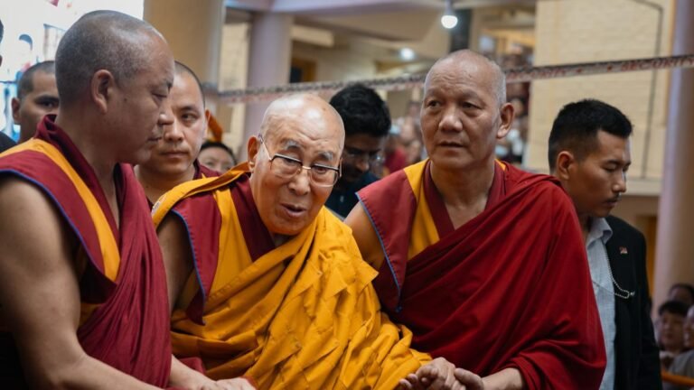 Dalai Lama says she hopes to live for another 40 years