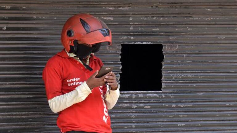 Food delivery staff to continue token