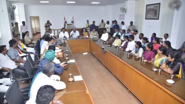 Oxygen tragedy: The victim’s cinema meets Minister Venkatesh