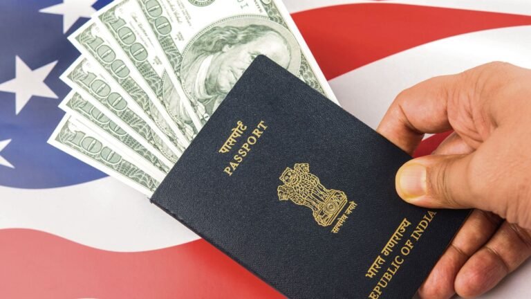 To impose a fee for the integrity of a visa of $ 250 for tourists, H-1B students. How does it affect the Indians? | Tech Word News