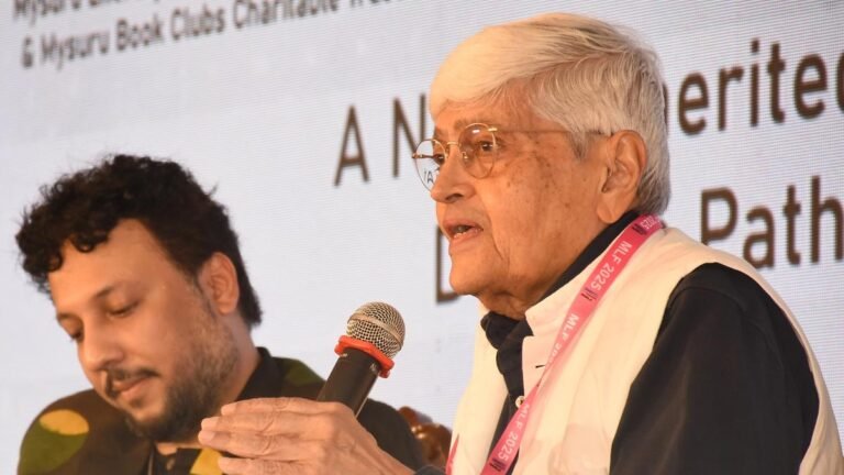 Do not forget how people resist, Gopalkrishna Gandhi says