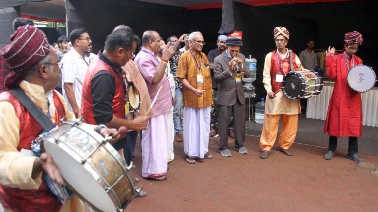 The three -day national drum festival begins in Thrissur