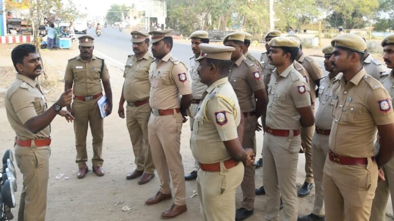 Kolathur DSP challenged the death of the death manager of the Ministry of Dairy between 33 police officers transferred in Tamil Nadu