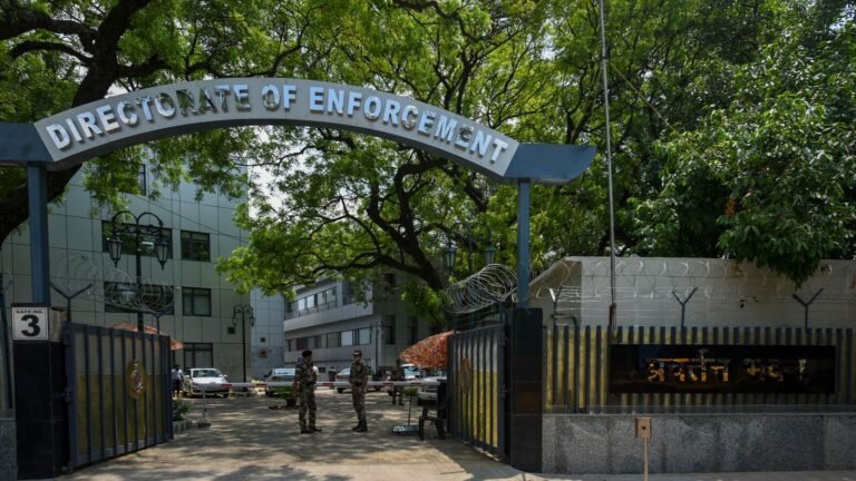 ED arrests Delhi Man at the age of Chinese investment application 900 ₹ -Crore | Tech Word News