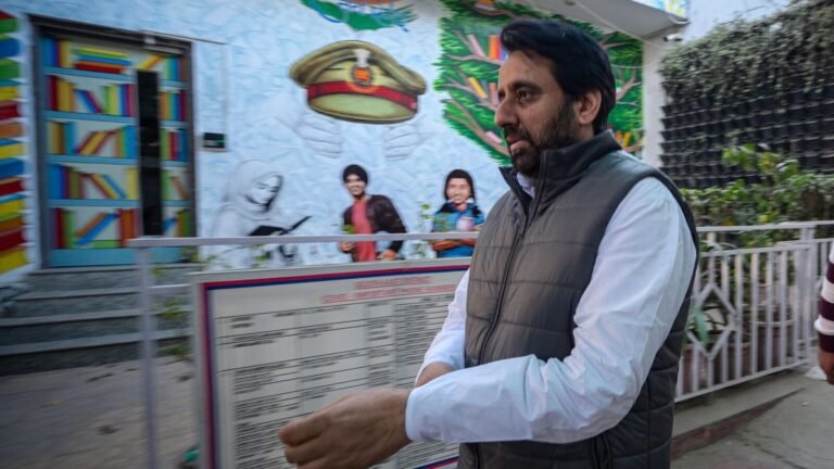 Delhi Court Frames Frames Fecles against AAP MLA Amanatullah Khan, 10 others in Delhi Waqf Board Corruption Case | Tech Word News