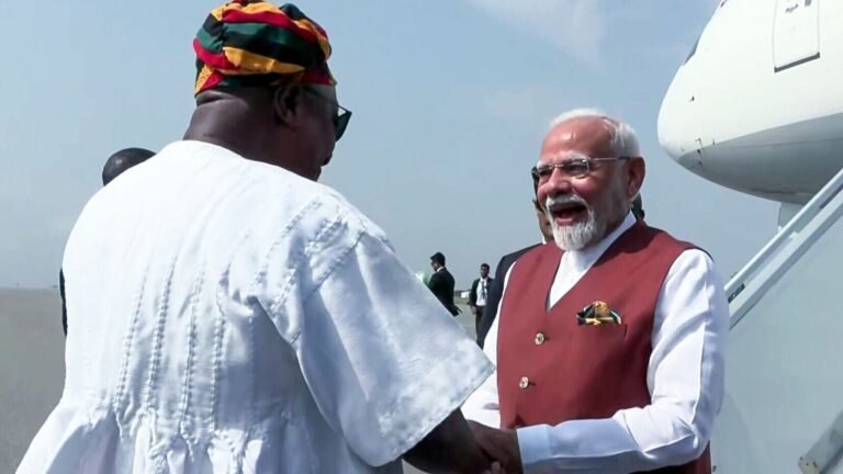 PM modi becomes the first Indian PM in 30 years to visit Ghana; Accepts the Honorary Guardian, 21-Gun Greetings | Tech Word News