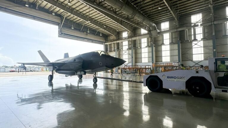 Fighter F-35B of the British Royal Navy, parked at Thiruvananthapuram airport for 5 weeks, may soon leave | Tech Word News