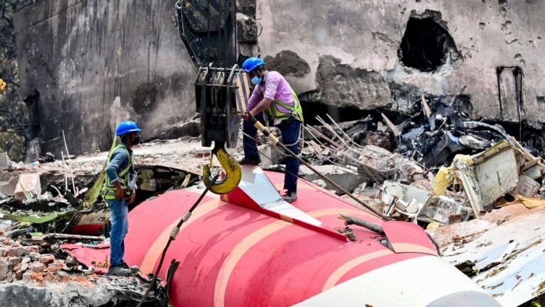 AI 171 aircraft crash: Air India’s first reaction after AAIB initial report, says “Continue to Cooperation” | Tech Word News