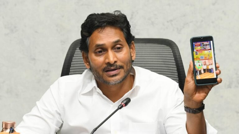Police Chittoor Grant Conditional permission to visit Yagan Mohan Reddy in Bangarrupalyam to meet the farmers of Mango 9 July