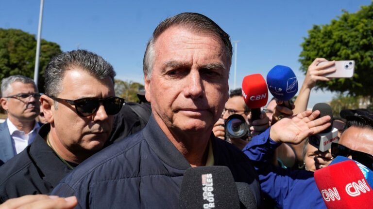 Brazil former President Bolsonaro Gagged, closed: “No social media, no diplomacy, no escape” | Tech Word News
