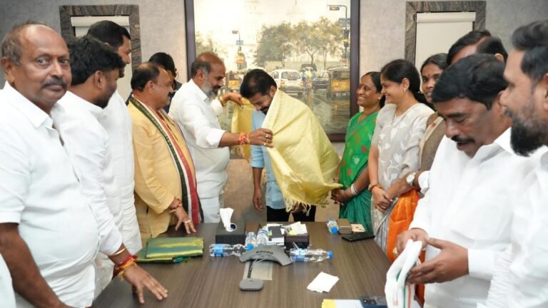 Cm tells the leaders of BC that the caste survey of telangana was the most robust and transparent