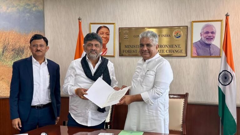 Center of petitions in Karnataka again for waiting approval and funds on Yetutinahole, Kalasa-Banduri, Upper Bhadra Projects