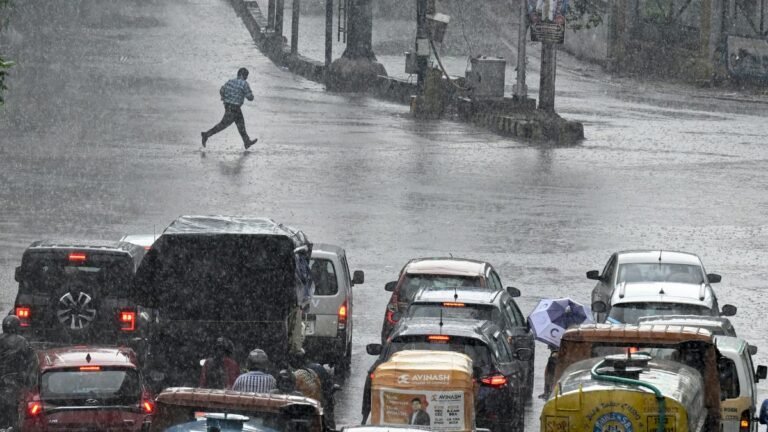 Nadjezková, stiffened roads: traffic police are changing gear to a monsoon strategy