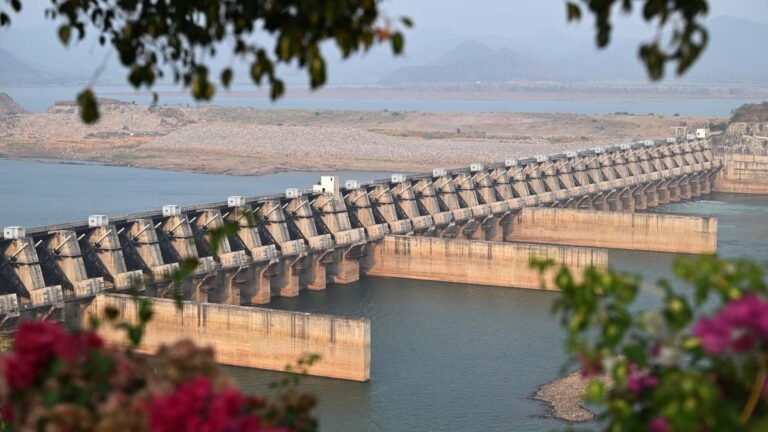 AP’S POLAVARY – BANAKACERLA PROJECT cannot get an environmental permit
