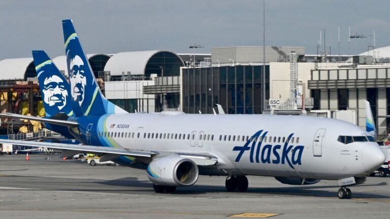 Alaska Airlines IT OPAGE FALLOUT: 64 flights canceled on Monday | Tech Word News