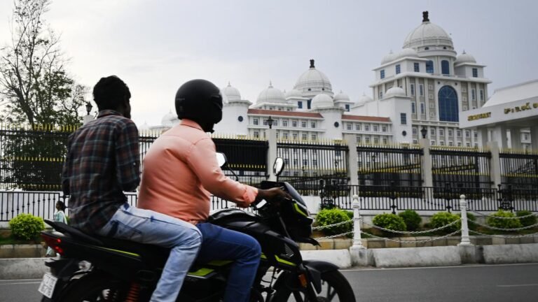 Take measures against a bicycle taxi on a private vehicle number: TGPW’s head