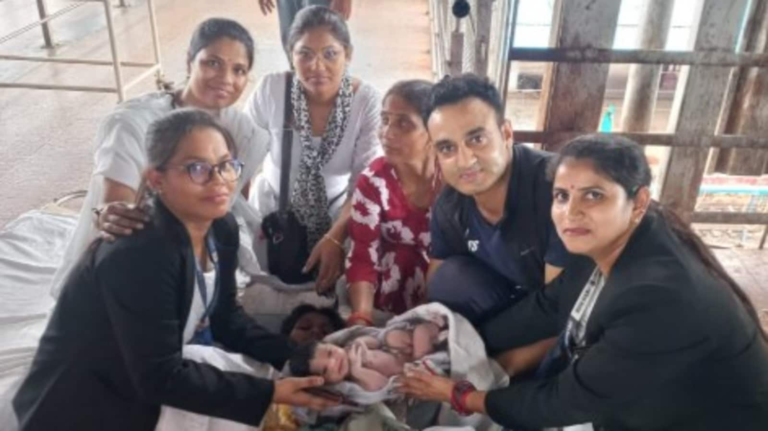 The Army Doctor pulls the miraculous birth with a mere pocket knife and a hair clip at Jhansi | Tech Word News
