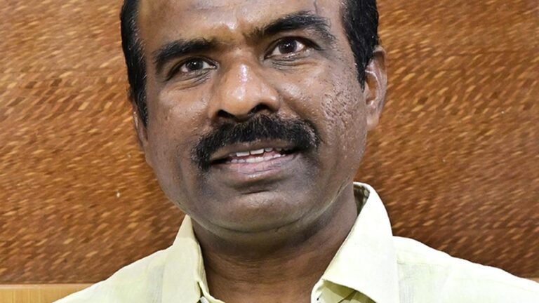 Notes to CS: Horatti is looking for an explanation from Ravikumar