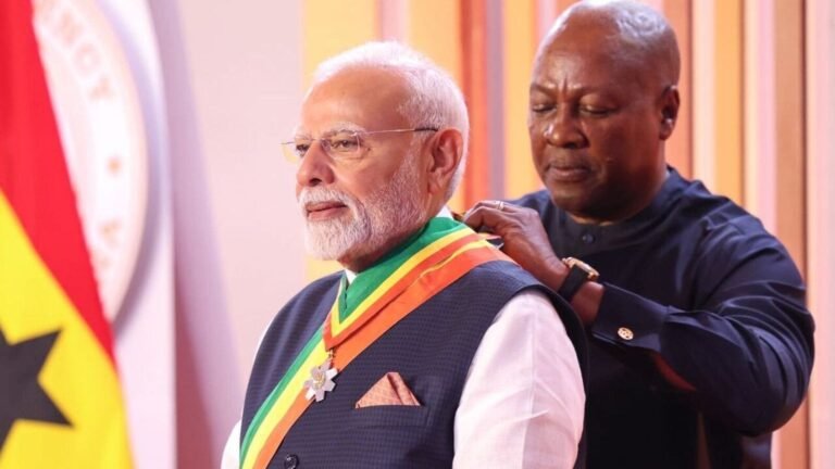 PM modi says “a matter of immense pride” for accepting the highest civil honor ghany | Watch | Tech Word News