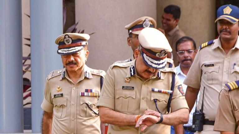 “Specialist in Meeting” Mumbai Police Daya Nayak promoted to rank ACP | Tech Word News