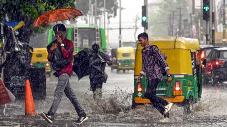 Weather today: Kerala, Karnataka at Imd’s Red Alert, heavy showers probably until July 25; Delhi-NCR get more rain Tech Word News