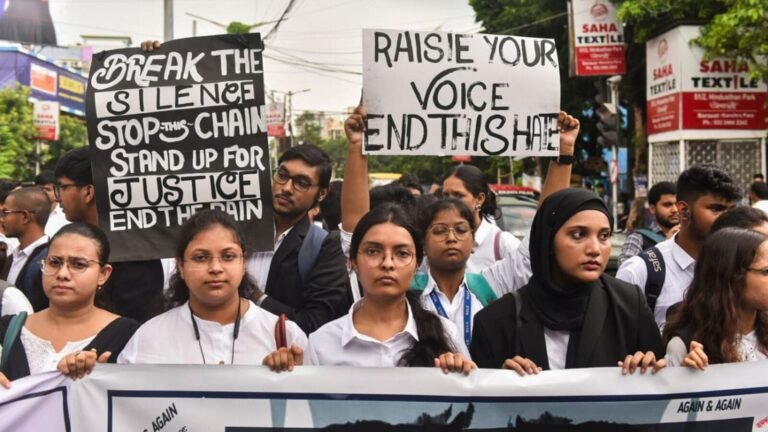 The case of rape Kolkata: Prime accused Monsty Mishhra once demanded a punishment for the culprits of rape; More cooling details will appear Tech Word News
