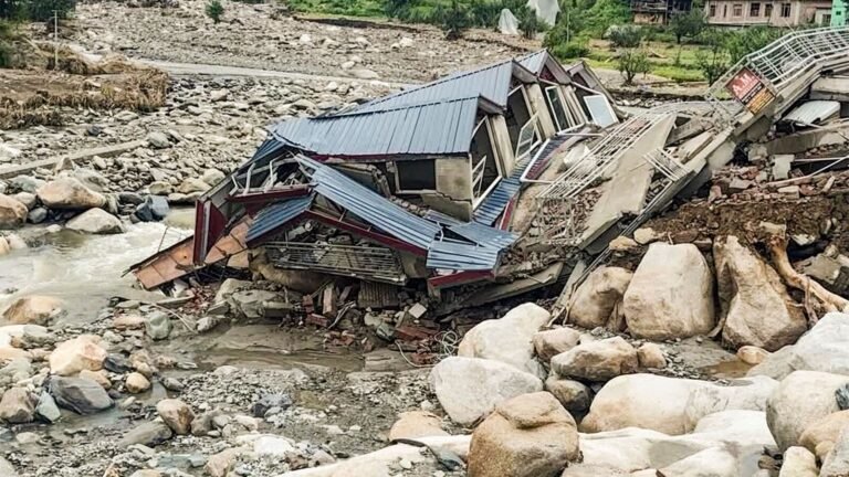 Himachal Monsoon Fury: 78 Killing, looking for missing 30 people like Cloudbursts, Floods & Lasunslides evoke confusion | Tech Word News