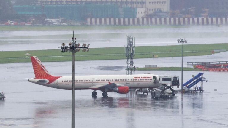 Let Air India Hong Kong – Delhi Fly light fire after landing at the airport – “passengers safe, aircraft ground” | Tech Word News