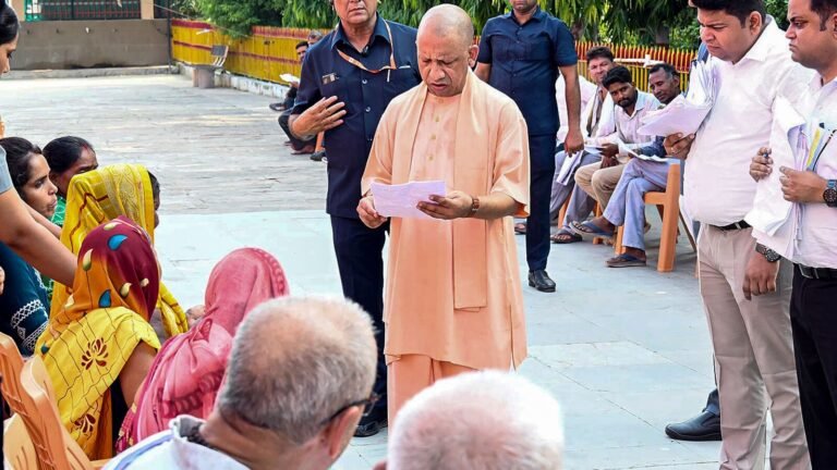 Barabanki Stampede: Yogi Adityanath announces Ex Gratici of 5 Lakhs for Families of Victims, ordering quick efforts | Tech Word News