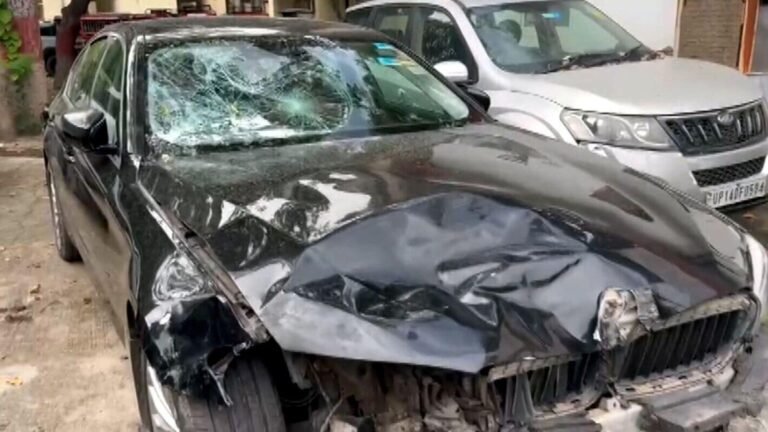 Noida News: 5 -year -old girl dead, two injured when BMW cars hit Scooty, students arrested | Tech Word News