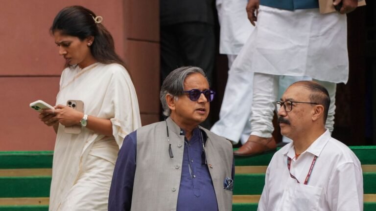 Watch video: Shashi Tharoor Mocks Us-Pak Deal: “Illusion of finding oil in Pakistan” | Tech Word News