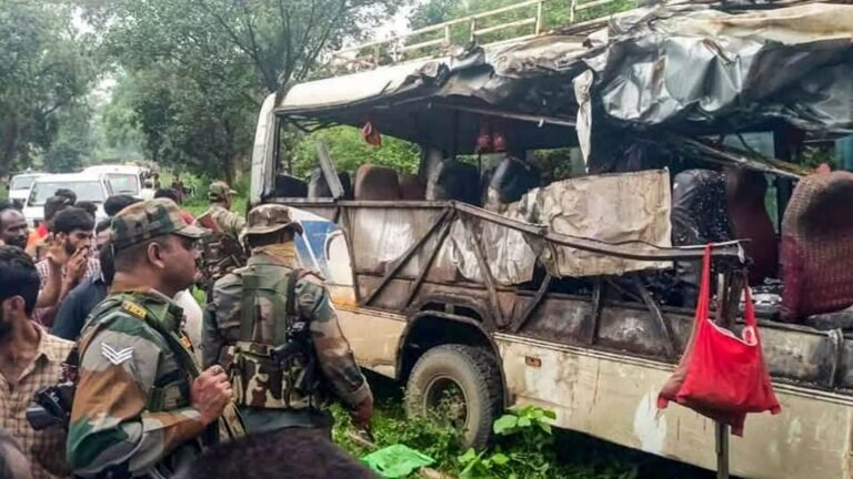 6 Kanwariyas killed in a traffic accident in Jharhand’s Deoghar Tech Word News