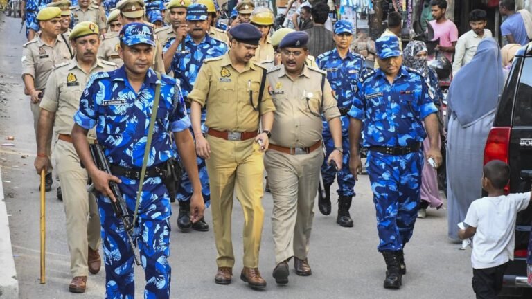 Kanwariyas “defeated” a man in muzaffarnagar Uttar Pradesh after a smaller collision