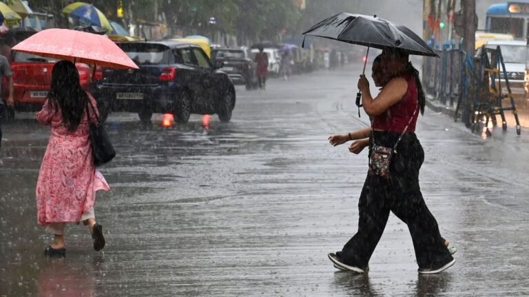 Weather today: Himachal, Gujarat, 8 other states on IMD’s Orange Alert; Cloudbursts, lightning floods, landslides soil cause confusion | Tech Word News