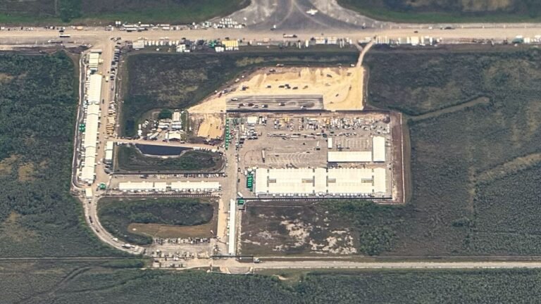 American legislators see two reality in Florida “Alligator Alcatraz” | Tech Word News