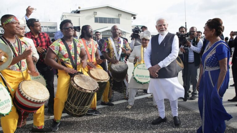 PM Modi calls Trinidad and Tobago PM “Bihar ki beti”, says “Our bonds beyond geography” | Best quotes Tech Word News