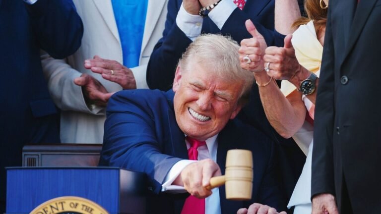 Donald Trump signs the law “one big beautiful account”. Who benefits most? What is concerned? | 10 Key with you Tech Word News